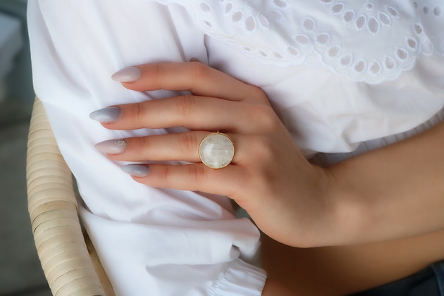 Pierścionek kamień księżycowy srebro 925 Coccola JEWELLERY