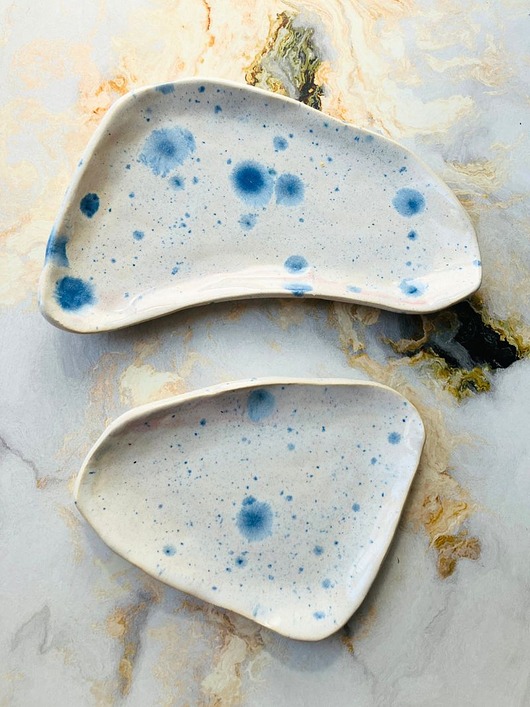 patery i talerze Komplet małych ceramicznych talerzyków