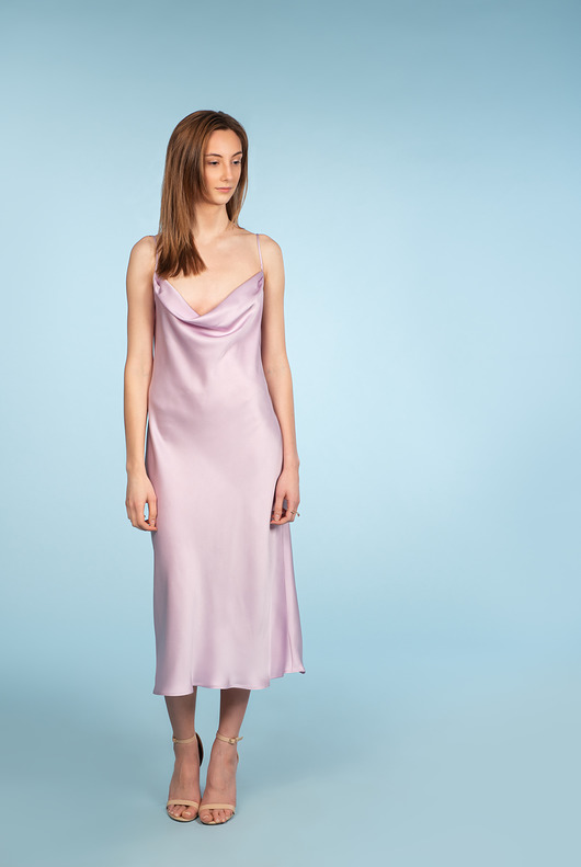 sukienki midi damskie Jedwabna sukienka slip dress