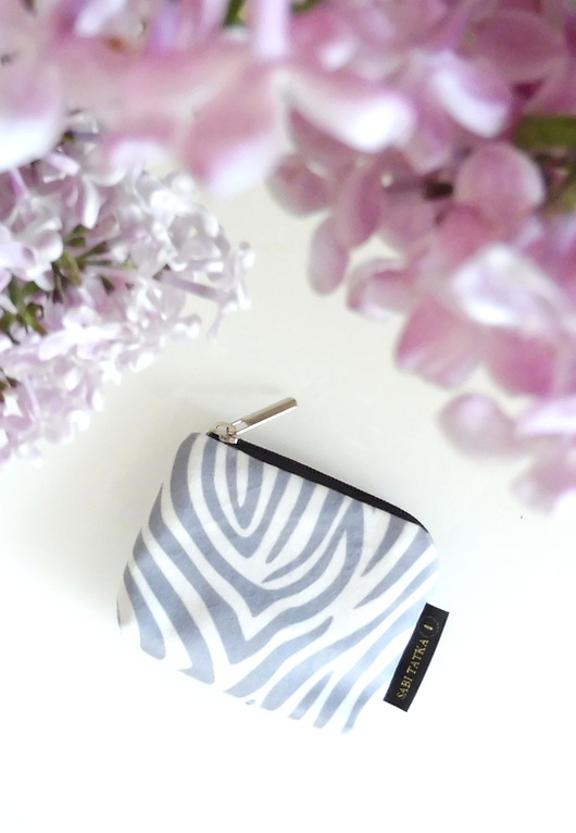 pokrowce i etui - organizery Portfel card holder Zebra