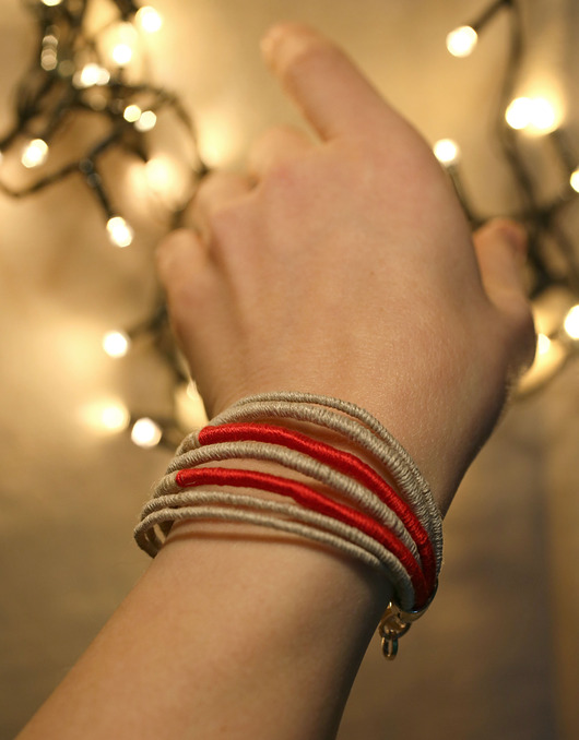 bransoletki na sznurku Bransoletka minimalistyczna ze sznurków