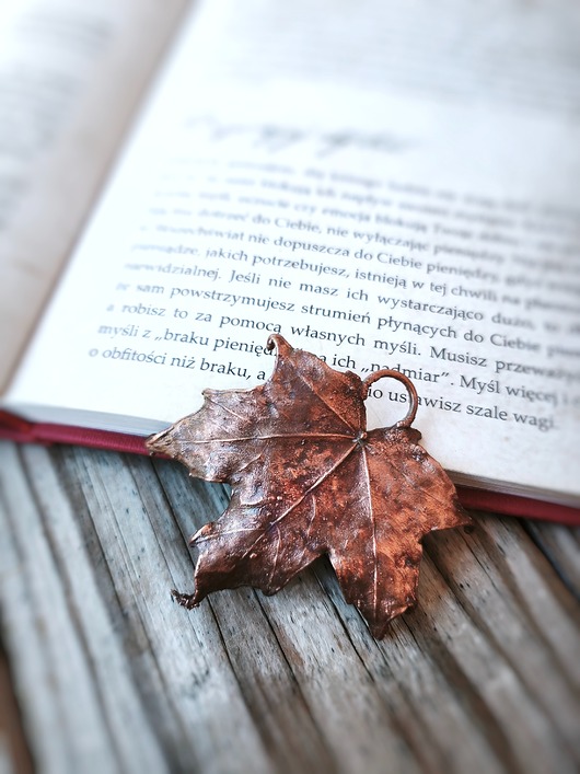 wisiory Liść miedziany Klon Zwyczajny V