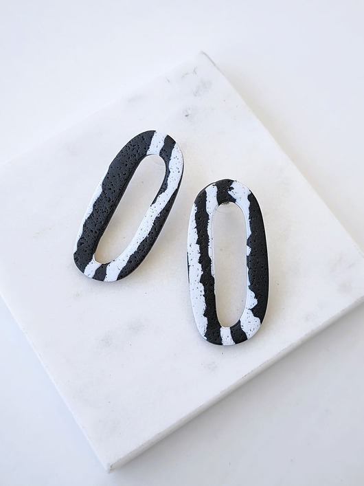 kolczyki z masy plastycznej Loopy kolczyki ZEBRY sztyfty