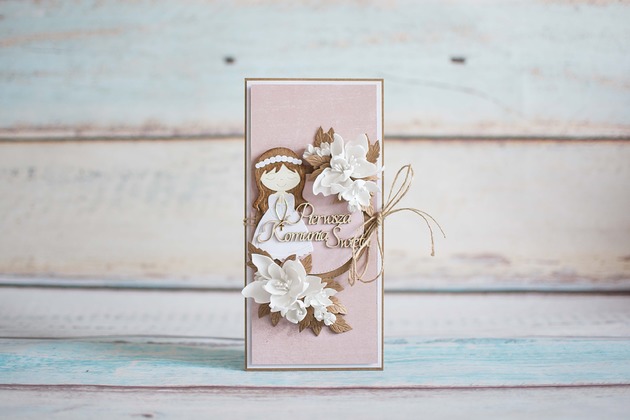 kartki scrapbooking Pamiątka Komunii Świętej dla dziewczynki