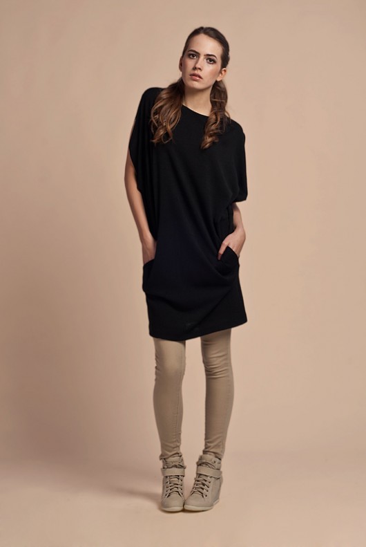 Sensual arms tunic, Suk102 czarny Lanti
