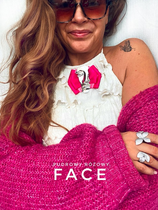 broszki Brosza z Kolekcji FACE ze stylową metalową twarzą New