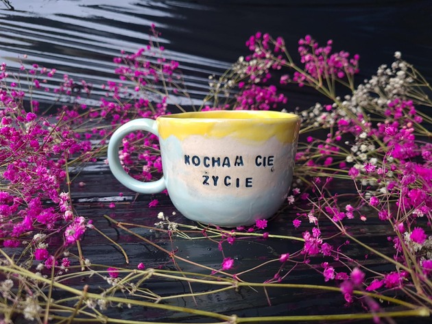 kubki Kubek ceramiczny z napisem "Kocham Cię Życie"
