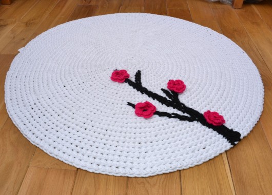 Śnieżno biały z kwiatami TUTU Design