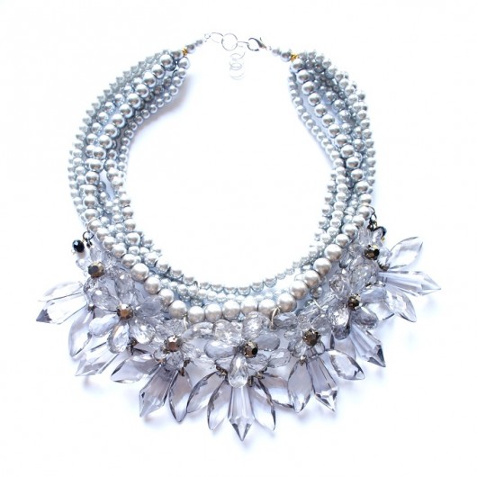 Flowery diamonds Republika jewelry