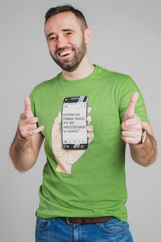 Bawełniany T-shirt z nadrukiem - Smartfon ZlapDystans