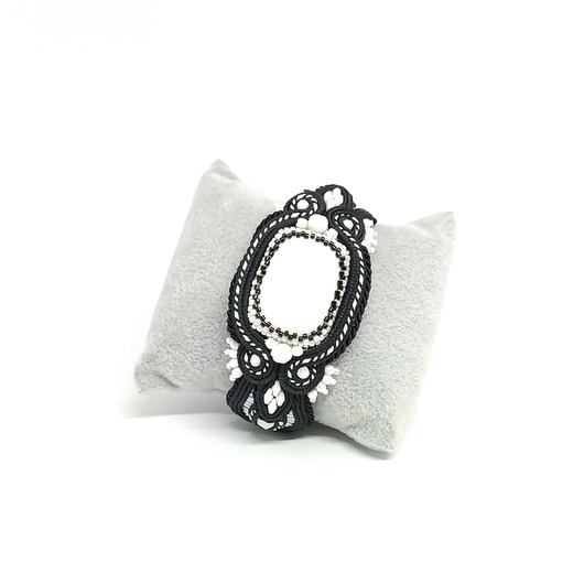 bransoletki soutache Czarno-biała bransoletka sutasz ze skolecytem