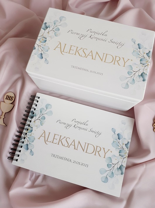 komunia - pozostałe ZESTAW I Komunia święta drewniane pudełko i album personalizowana