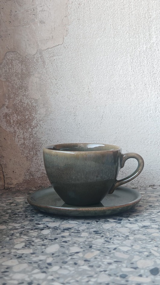 filiżanki Zielona filiżanka z talerzykiem