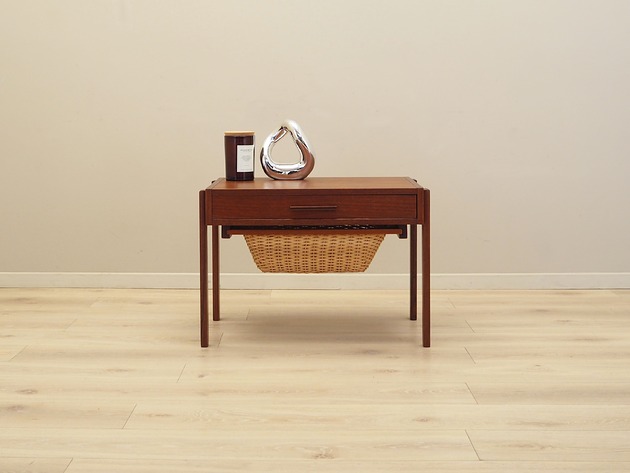 stoliki kawowe Stolik tekowy, duński design, lata 70, produkcja: Dania