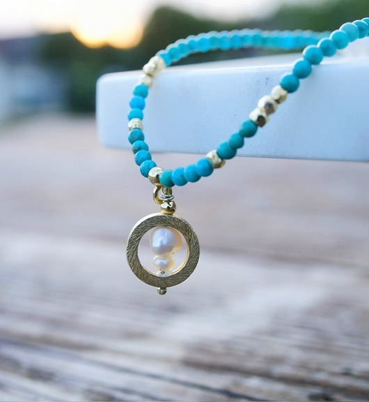 złote naszyjniki Naszyjnik z naturalnym turkusem i perłami
