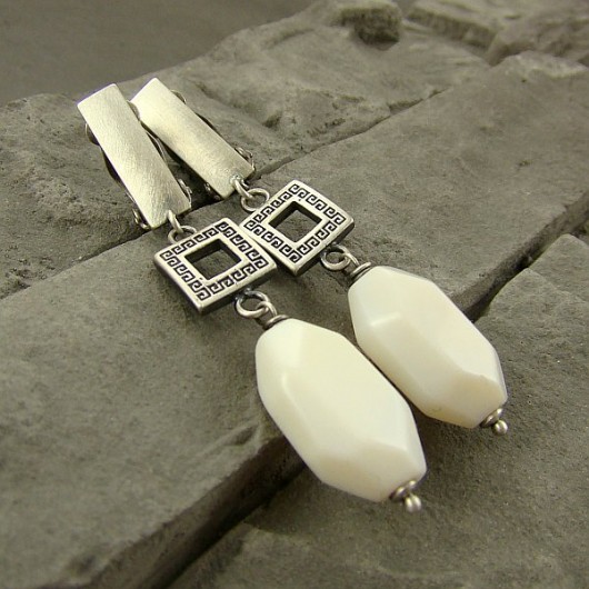 White Opal - klipsy RayOfArt