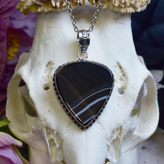 wisiory Miedziany posrebrzany wisiorek z agatem Botswana