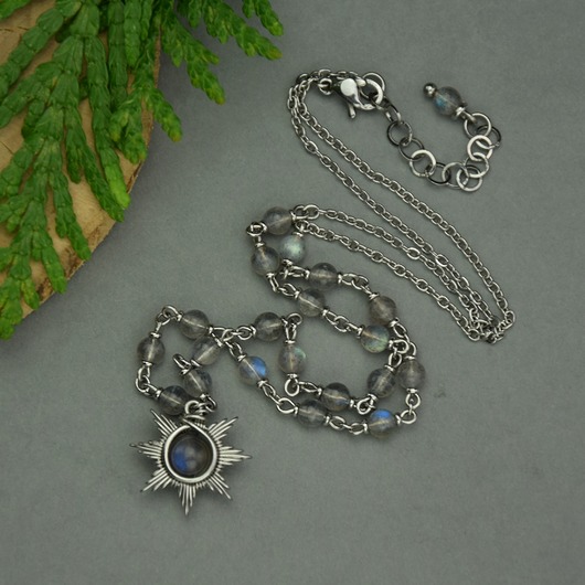 wisiory Naszyjnik słoneczko kolorowe labradoryty wire wrapping słońce
