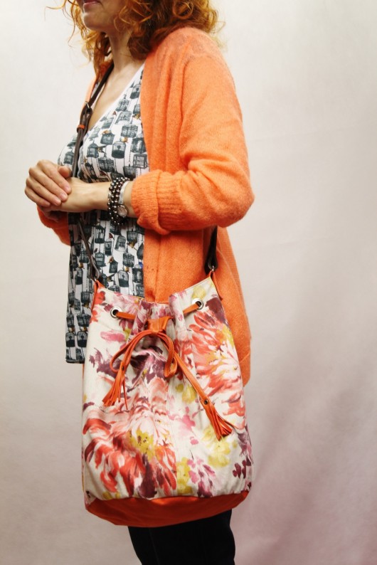 Lady Pocket Flower MAY