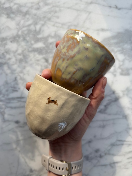 kubki i filiżanki Zestaw 2 Organicznych Ceramicznych Czarek Wabi Sabi z Zającami 175 ml