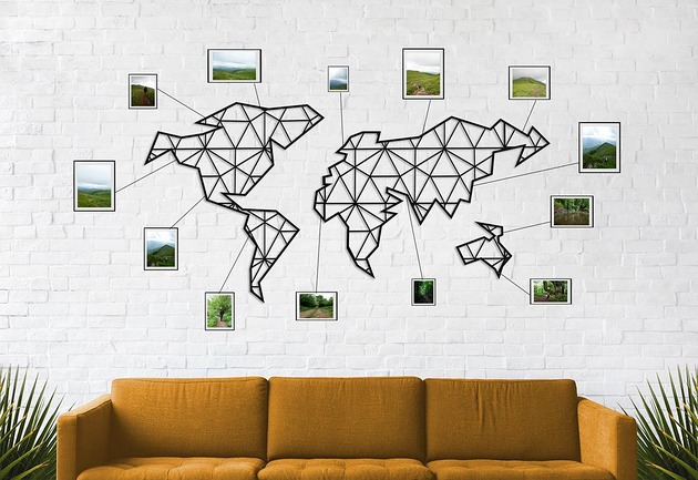 Metalowa mapa świata geometryczna FIRSTROOM