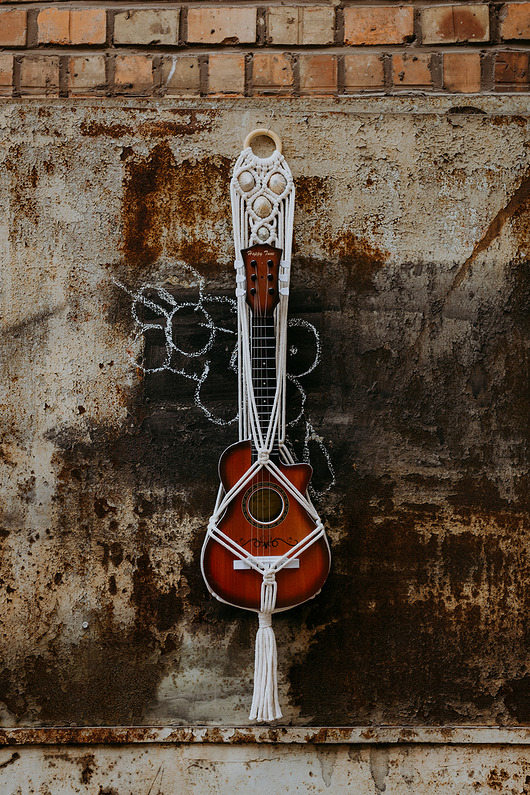 wieszaki Wieszak na ukulele