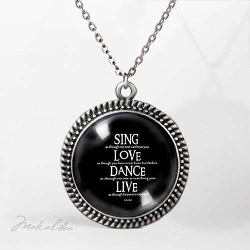 Sing Love Dance Live -  medalion silver Makaliboo