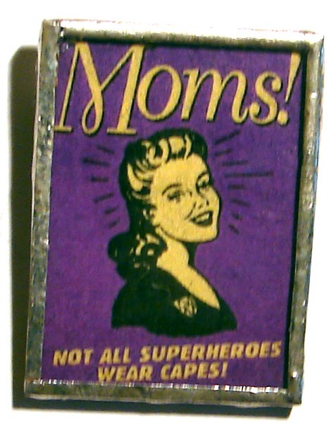 moms Monika Roth