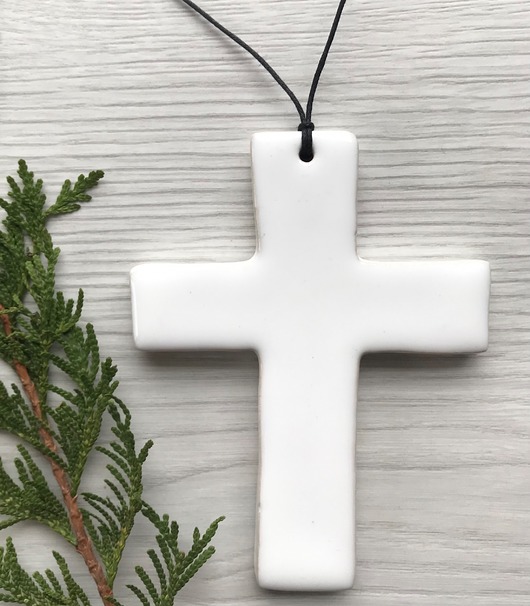 dodatki - różne Krzyżyk ceramiczny w bieli