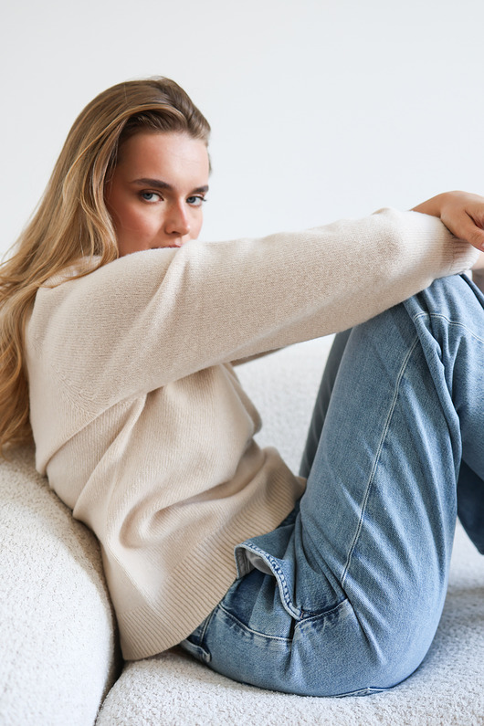 swetry damskie Sweter Simple biszkoptowy