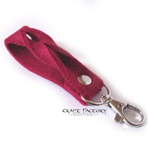 Raspberry - filcowy brelok Craft Factory