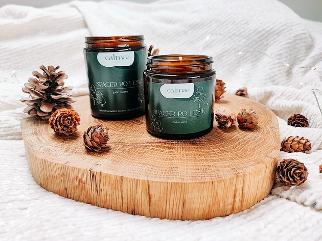 świece zapachowe Świeca sojowa Spacer po lesie - jodła i sosna 180 ml CALMA