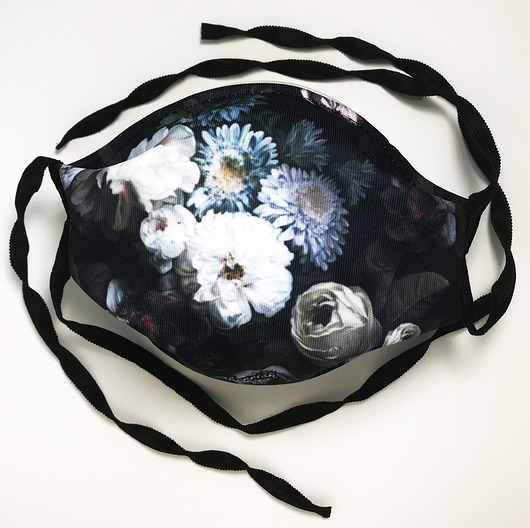 Maseczka ochronna DARK FLOWERS cherrish