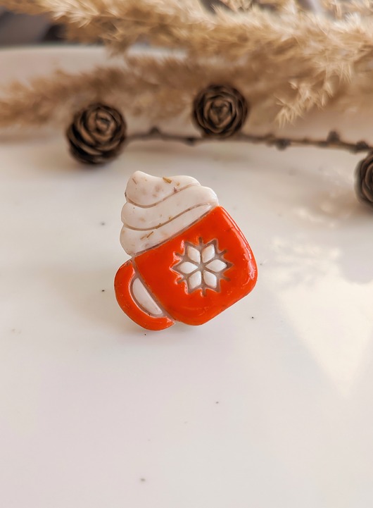 przypinki Pin zimowy kubek gorąca kawa, caffe latte prezent dla niej boho akcesoria