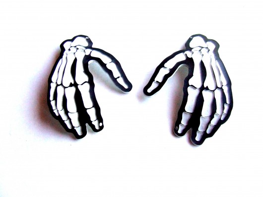 Spinka do włosów skull hand Kraina czaru