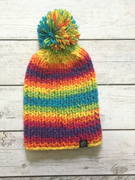 Bardzo ciepła tęczowa czapka KG Handmade