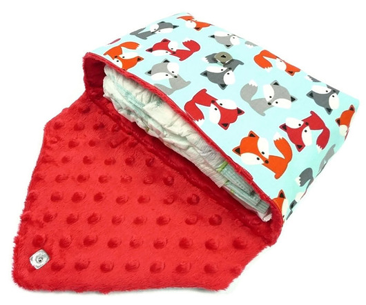 Etui na pieluchy liski mabebe