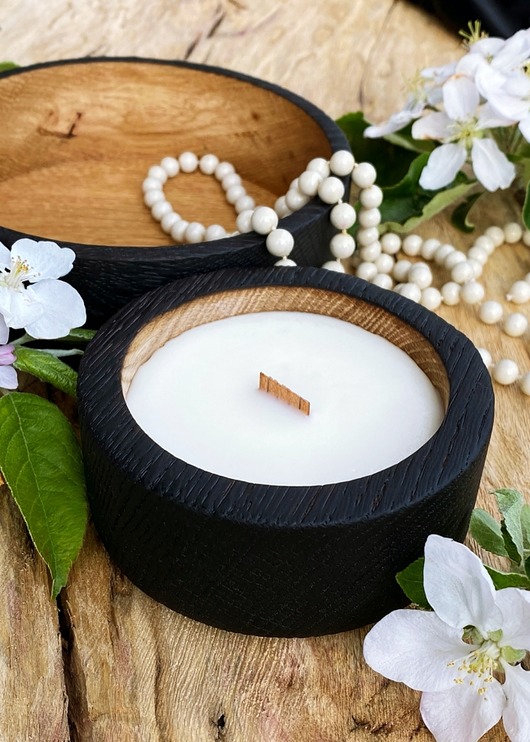 świeczniki i świece Świeca sojowa w opalanym drewnie dębowym