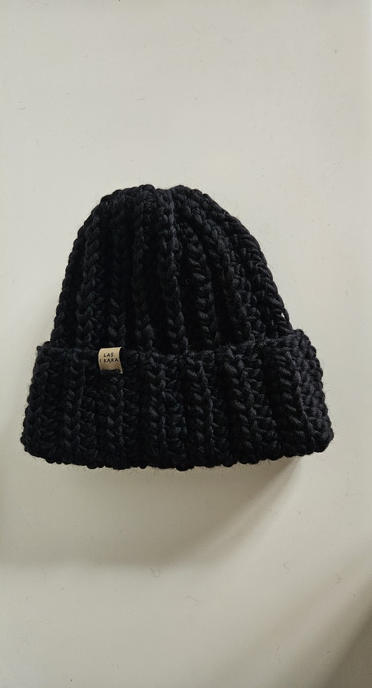 czapki damskie Czarna Czapka wełniana