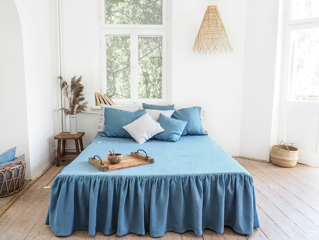 koce i narzuty Narzuta Z Falbaną DUSTY BLUE