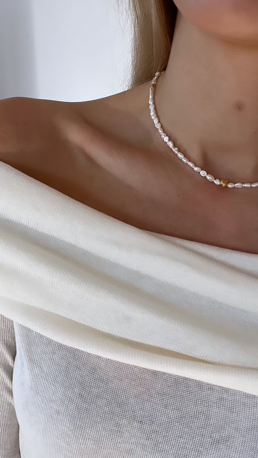 chokery Naszyjnik z pereł naturalnych z serduszkiem - choker