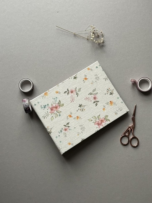 notatniki i albumy Album na zdjęcia Romantyczny zakątek