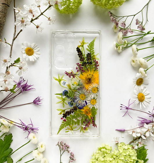 etui na telefon Etui na telefon- pełen rozkwit