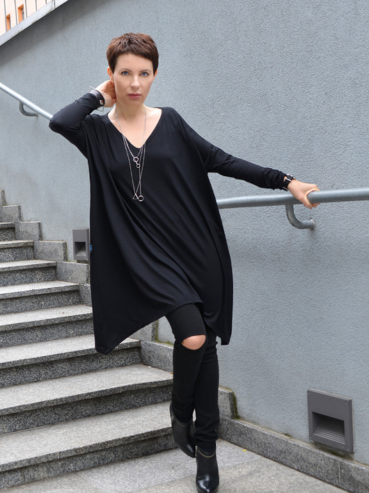 tuniki damskie TUNIKA BLACK OVERSIZE by momo