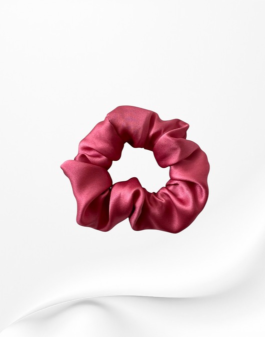 gumki do włosów Jedwabna scrunchie gumka frotka midi różowa