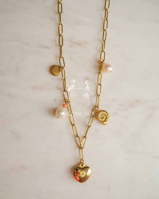 chokery Naszyjnik z zawieszkami charms