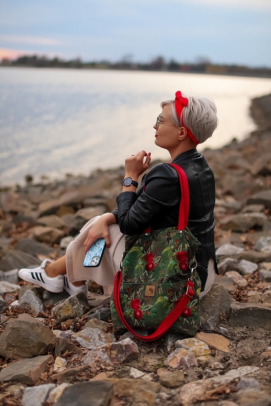 Duża zielona torba w kwiaty i pszczoły Karolina Audycka