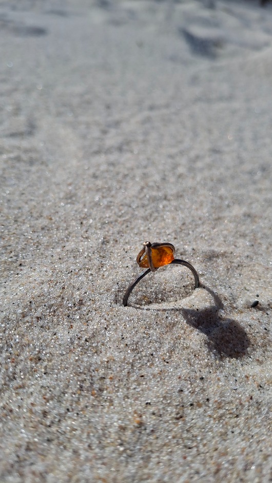 pierścionki srebrne Pierścionek Pierściinek z bałtyckim bursztynem