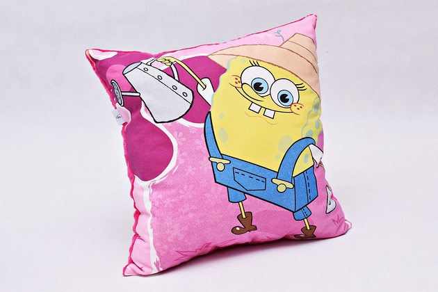 poduszki do pokoju dziecka Poduszka Sponge Bob poduszka bajka różowa