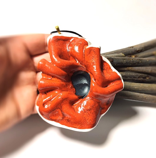wisiory Wisiorek, naszyjnik ceramiczny "Kwiat Maku"